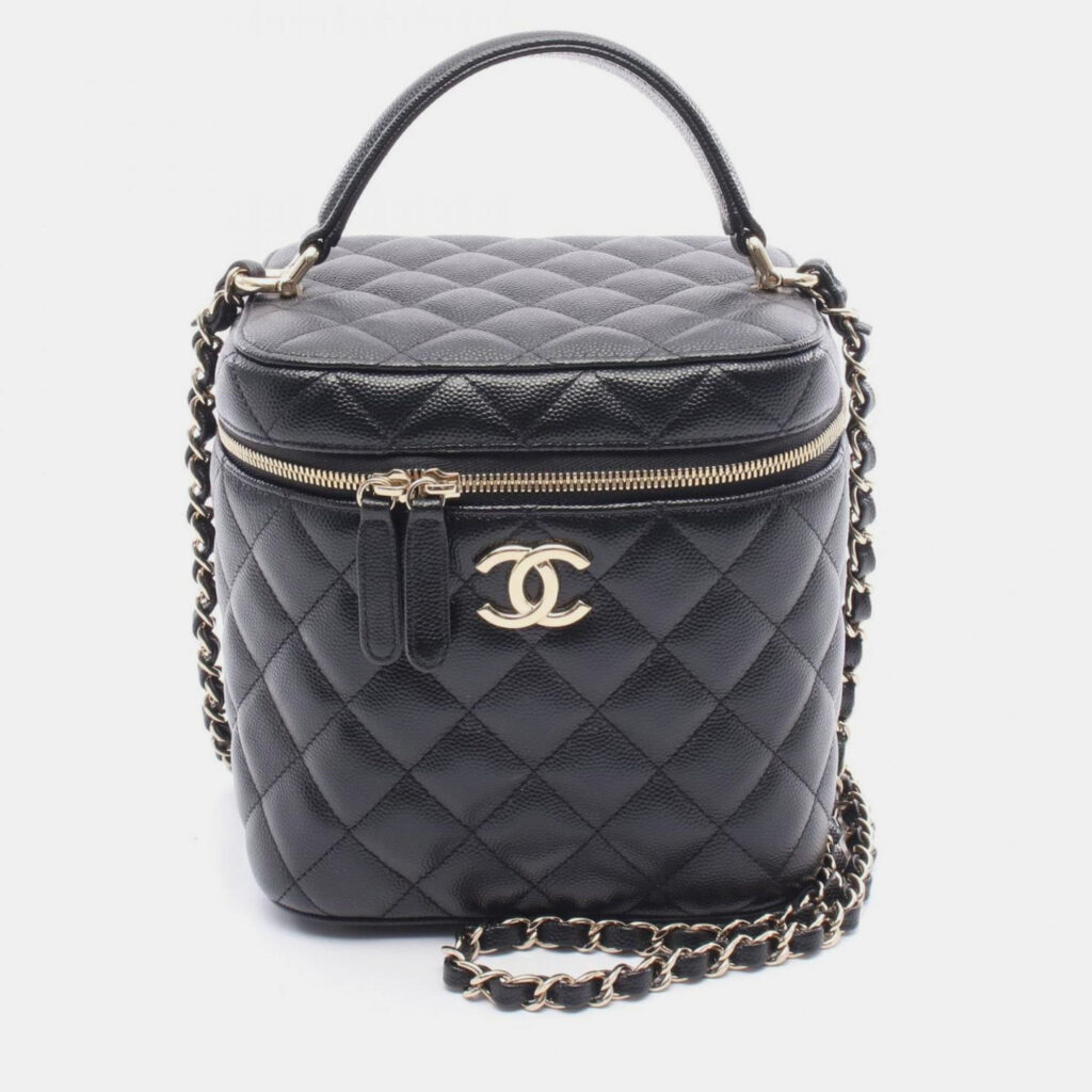 Chanel Matelasse Shoulder Bag In Grained Calfskin Leather Black