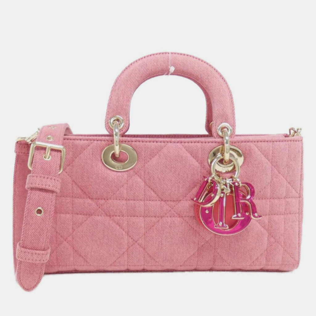 Chanel Boy Chanel Chevron Coco Mark Chain Shoulder Bag Handbag Black Silver Caviar Skin Chanel Boy Chanel Chevron Coco Mark Chain Shoulder Bag Handbag Black Silver Caviar Skin