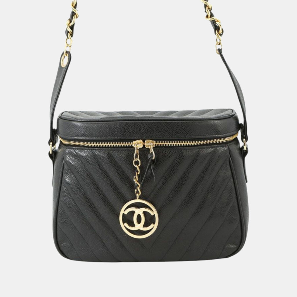 luxury-women-chanel-used-handbags-p1240902-001-1.jpg Chanel Black CC Chevron Caviar Vanity Case with Chain