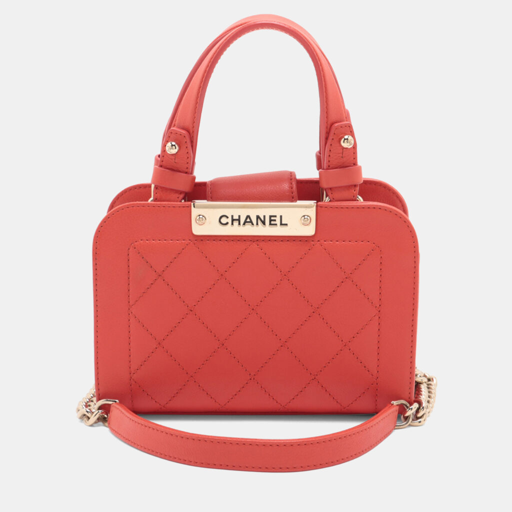 luxury-women-chanel-used-handbags-p1240915-002-1.jpg Chanel Red Mini Calfskin Label Click Shopping Tote