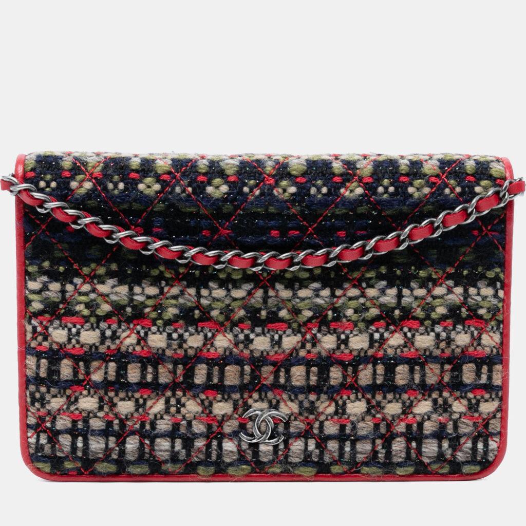 Chanel Multicolor CC Quilted Tweed Wallet On Chain Chanel Multicolor CC Quilted Tweed Wallet On Chain