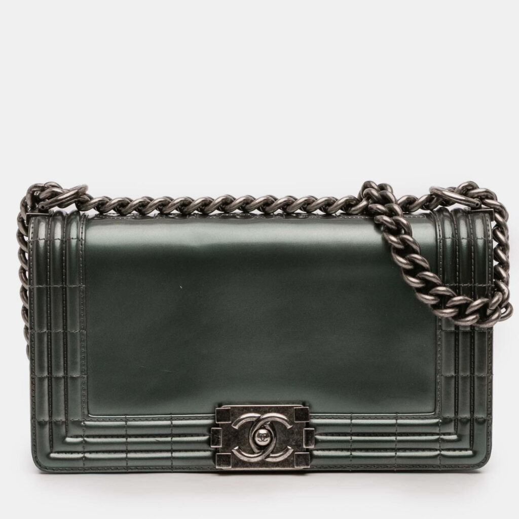 Chanel Green Old Medium Metallic Lambskin Boy Reverso Flap