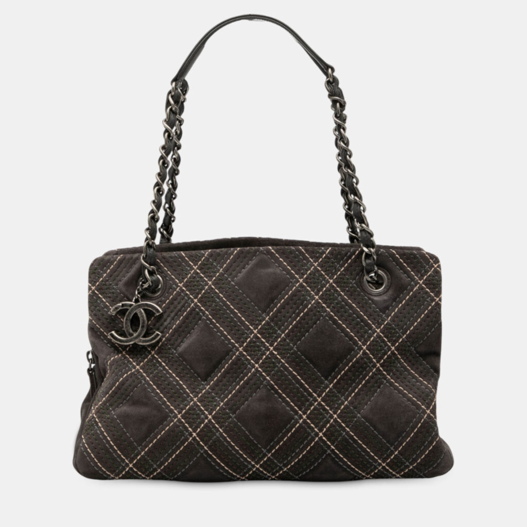 Chanel Grey Paris Edinburgh Wild Stitch Suede Saltire Shoulder Bag Chanel Grey Paris Edinburgh Wild Stitch Suede Saltire Shoulder Bag