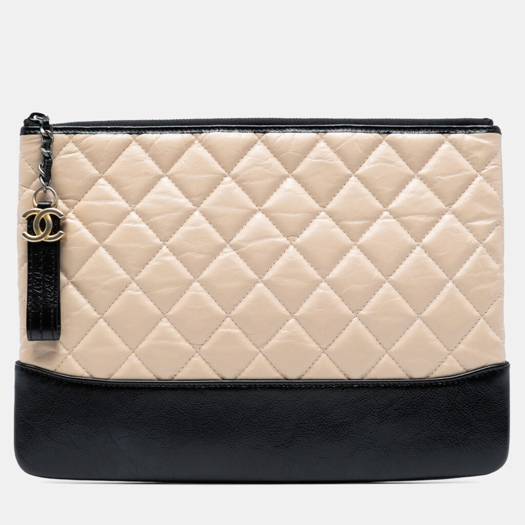 luxury-women-chanel-used-handbags-p1242431-005-1.jpg Chanel Beige Black Medium Aged Calfskin Gabrielle O Case Clutch
