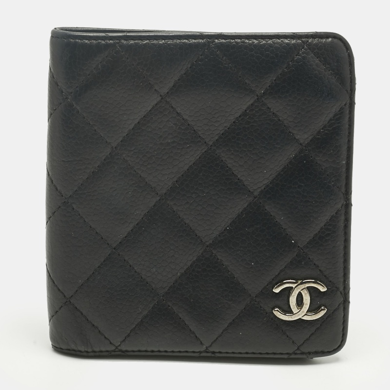 luxury-women-chanel-used-handbags-p1242861-1761886042-001-1.jpg Chanel Black Quilted Leather CC Bifold Wallet