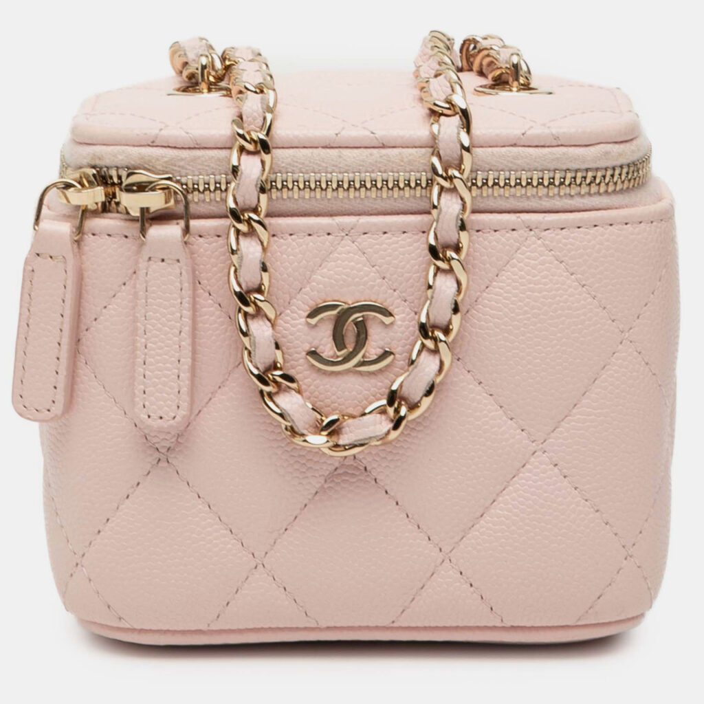 Chanel Pink Mini CC Quilted Caviar Vanity Case with Chain Chanel Pink Mini CC Quilted Caviar Vanity Case with Chain