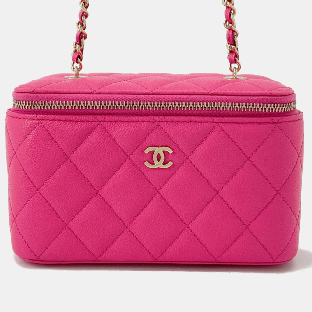 Chanel Matelasse Vanity Chain shoulder Bag Pink Caviar Leather Size Small Chanel Matelasse Vanity Chain shoulder Bag Pink Caviar Leather Size Small