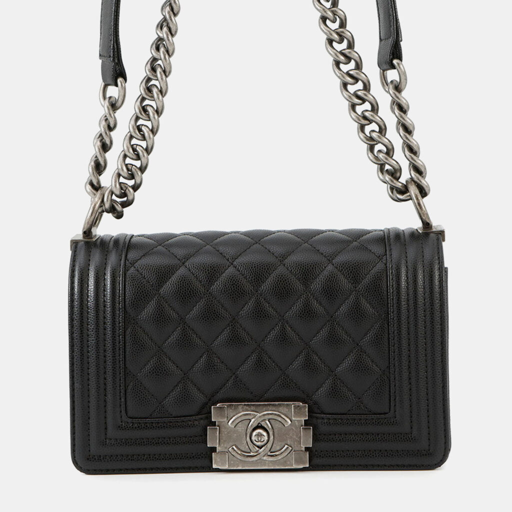 Chanel Boy Chanel Chain shoulder Bag Black Caviar Leather Size 20 Chanel Boy Chanel Chain shoulder Bag Black Caviar Leather Size 20