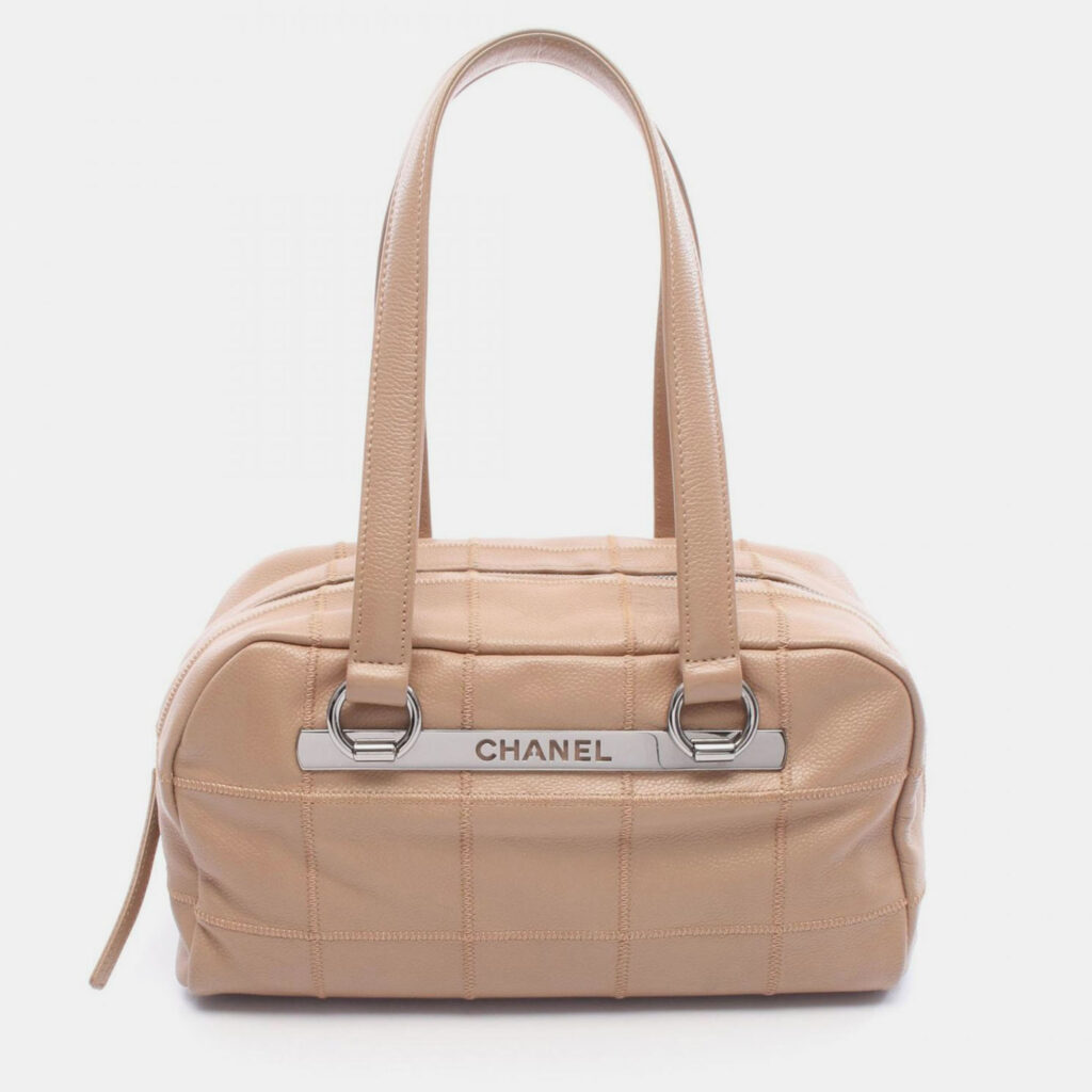 Chanel Chocolate Bar Hand Shoulder Bag Leather Calfskin Beige Chanel Chocolate Bar Hand Shoulder Bag Leather Calfskin Beige