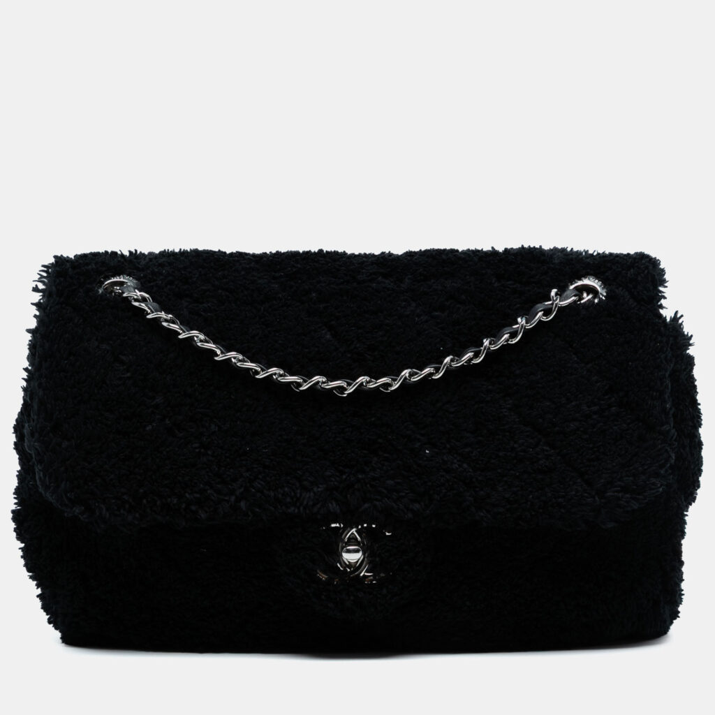 luxury-women-chanel-used-handbags-p1245913-006.jpg Chanel Black Jumbo Quilted Shearling Single Flap