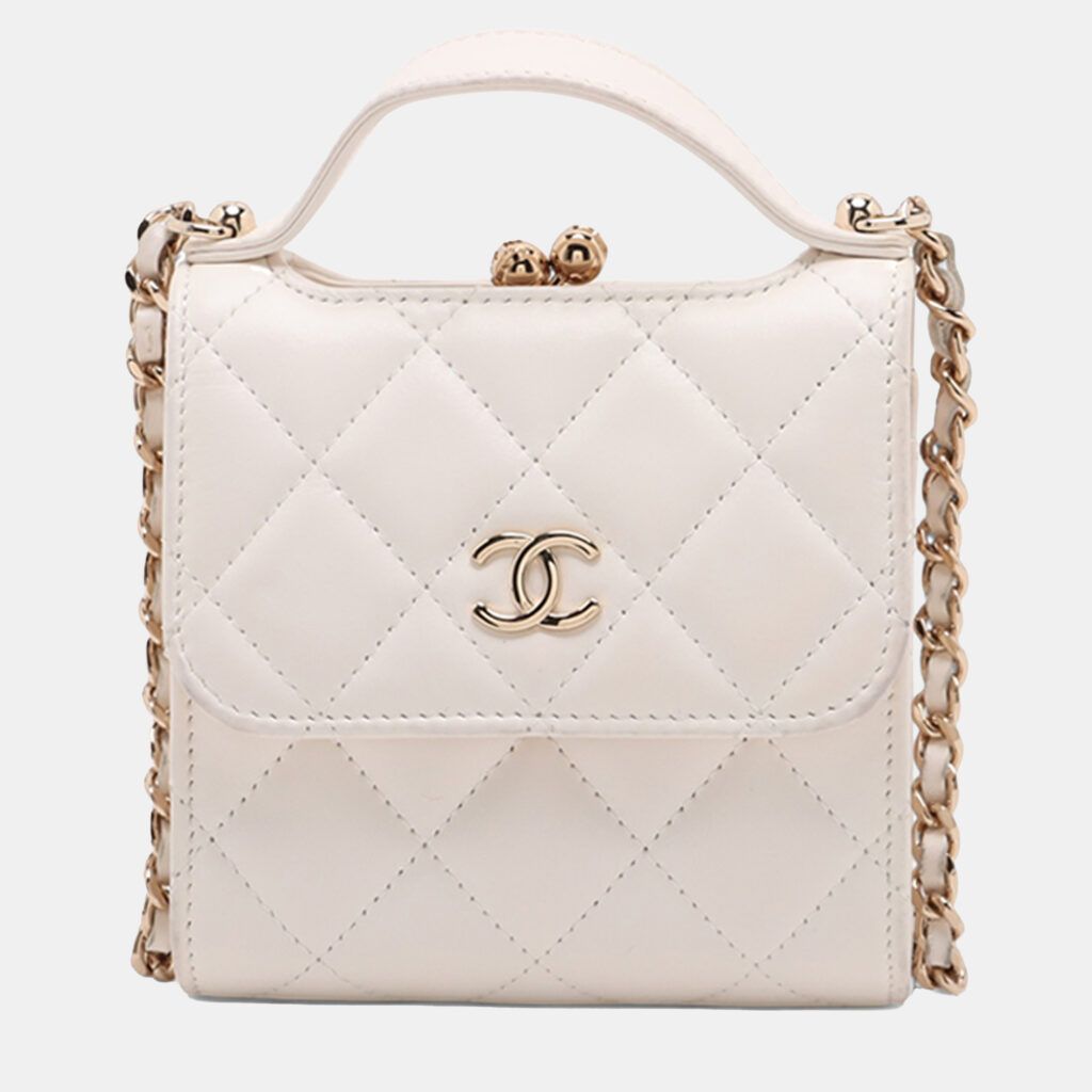 luxury-women-chanel-used-handbags-p1246259-001.jpg Chanel White Mini CC Quilted Lambskin Kiss Lock Frame Top Handle Clutch with Chain