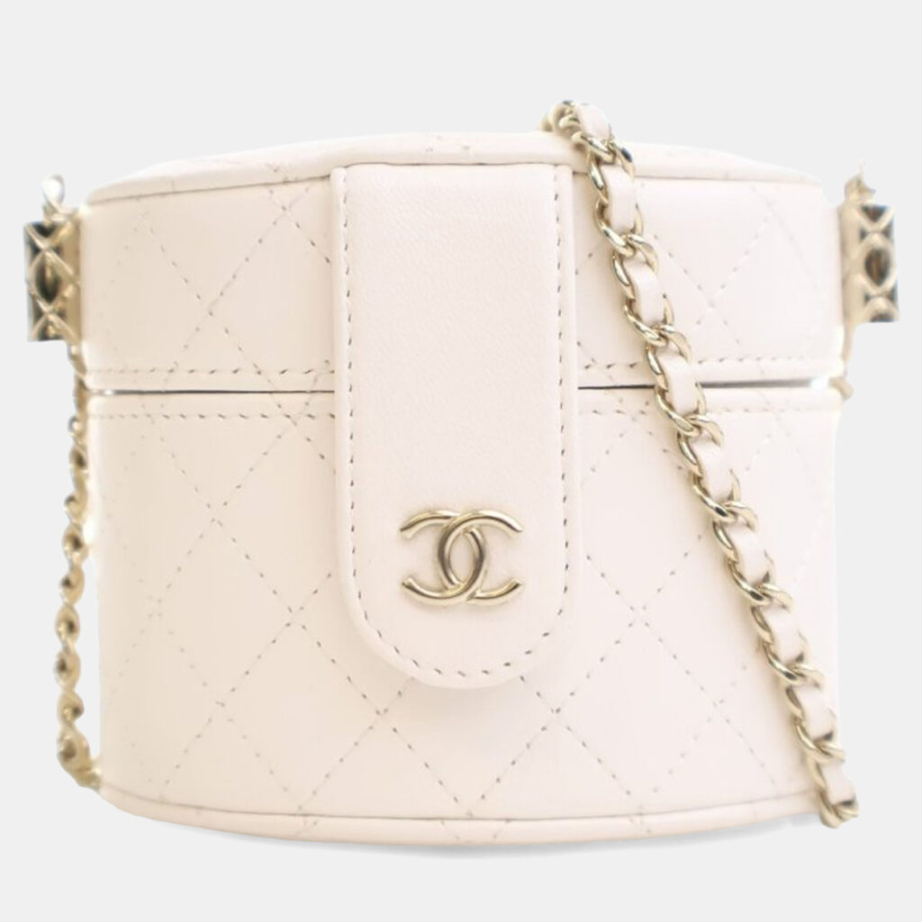 Chanel White Mini Quilted Lambskin CC Allure Vanity Case