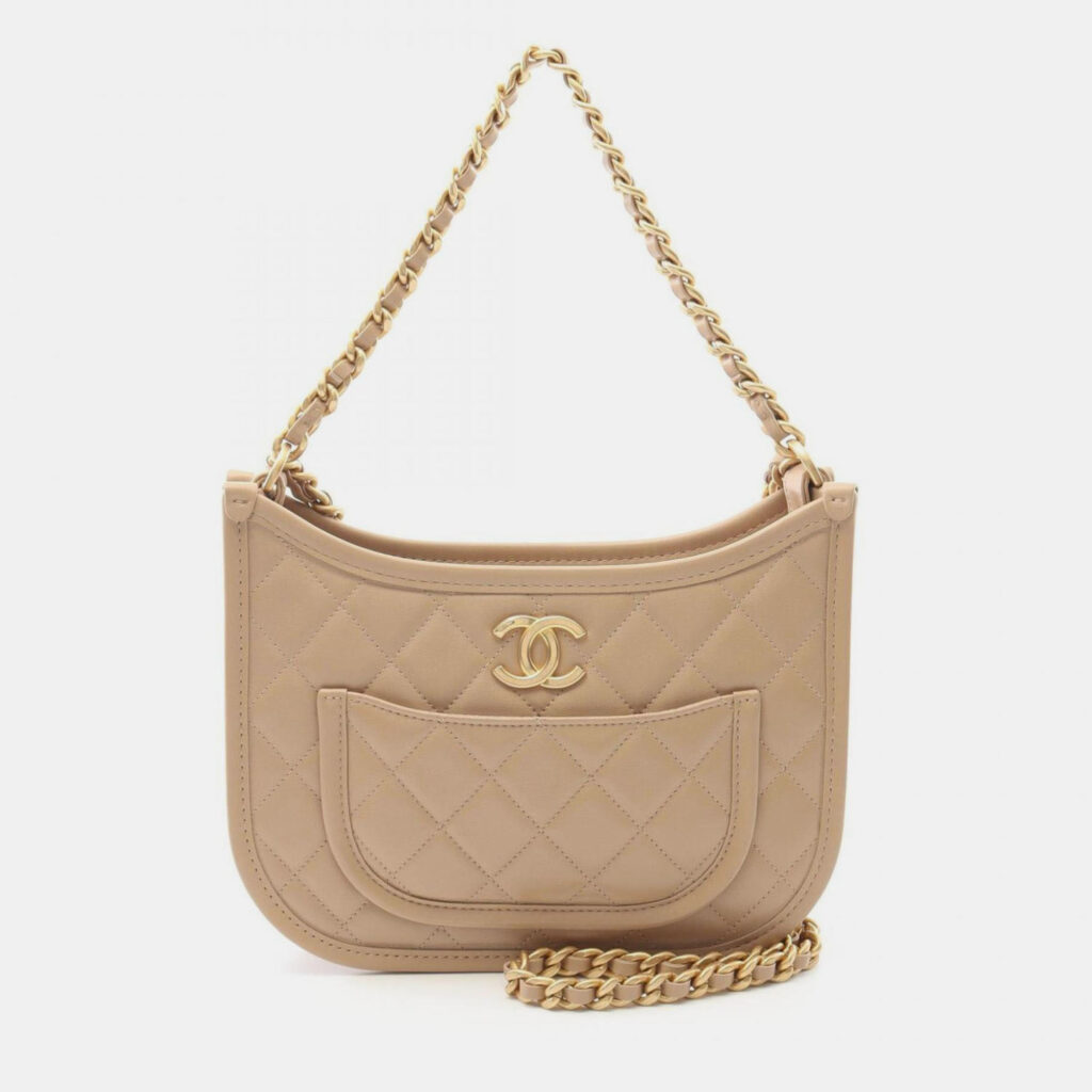 Chanel Matelasse Shoulder Bag Leather Beige Chanel Matelasse Shoulder Bag Leather Beige