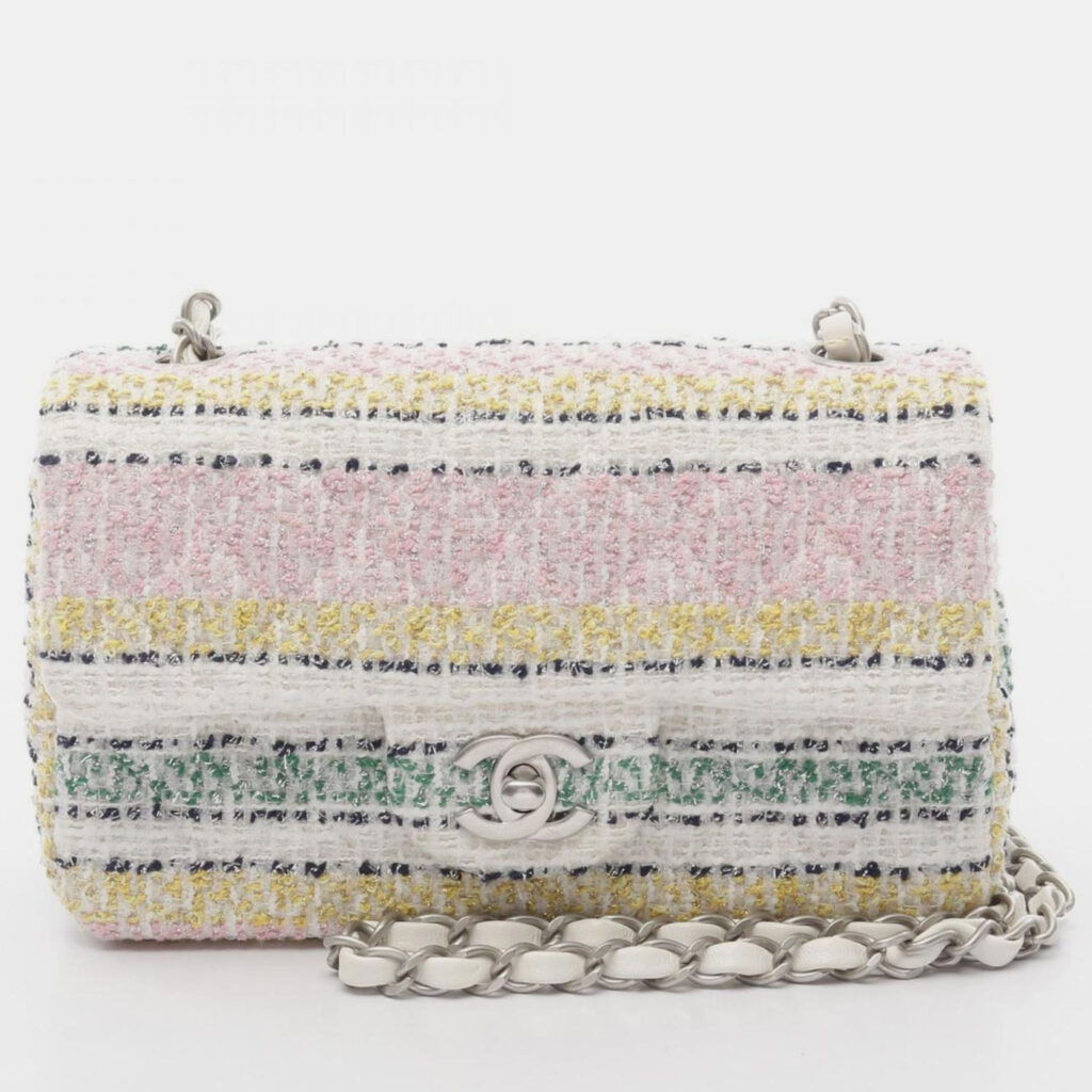Chanel Matelasse Single Flap Shoulder Bag Fabric White Multicolor Chanel Matelasse Single Flap Shoulder Bag Fabric White Multicolor
