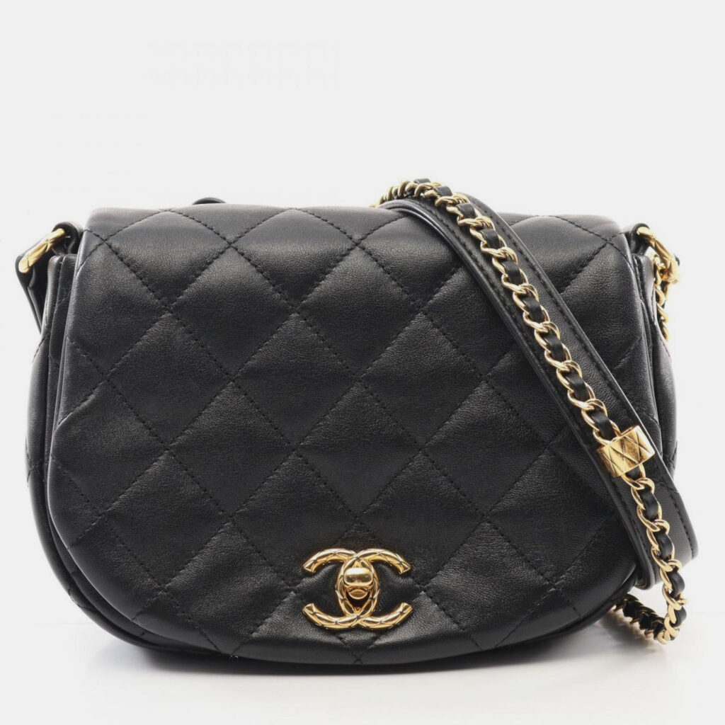 Chanel Matelasse Shoulder Bag Lambskin (Sheepskin) Black Chanel Matelasse Shoulder Bag Lambskin (Sheepskin) Black