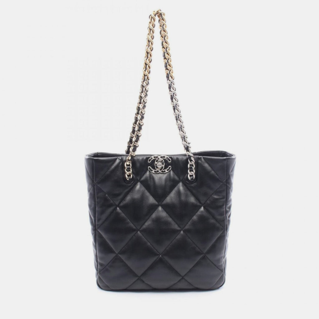 Chanel 19 Shoulder Bag Leather Black