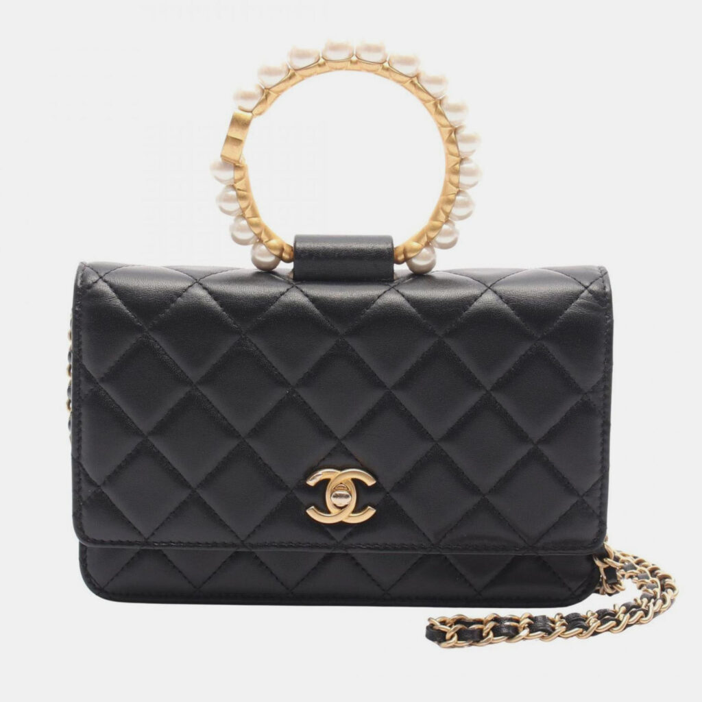 Chanel Matelasse Loop Pearl Handle Shoulder Bag Lambskin (Sheepskin) Black