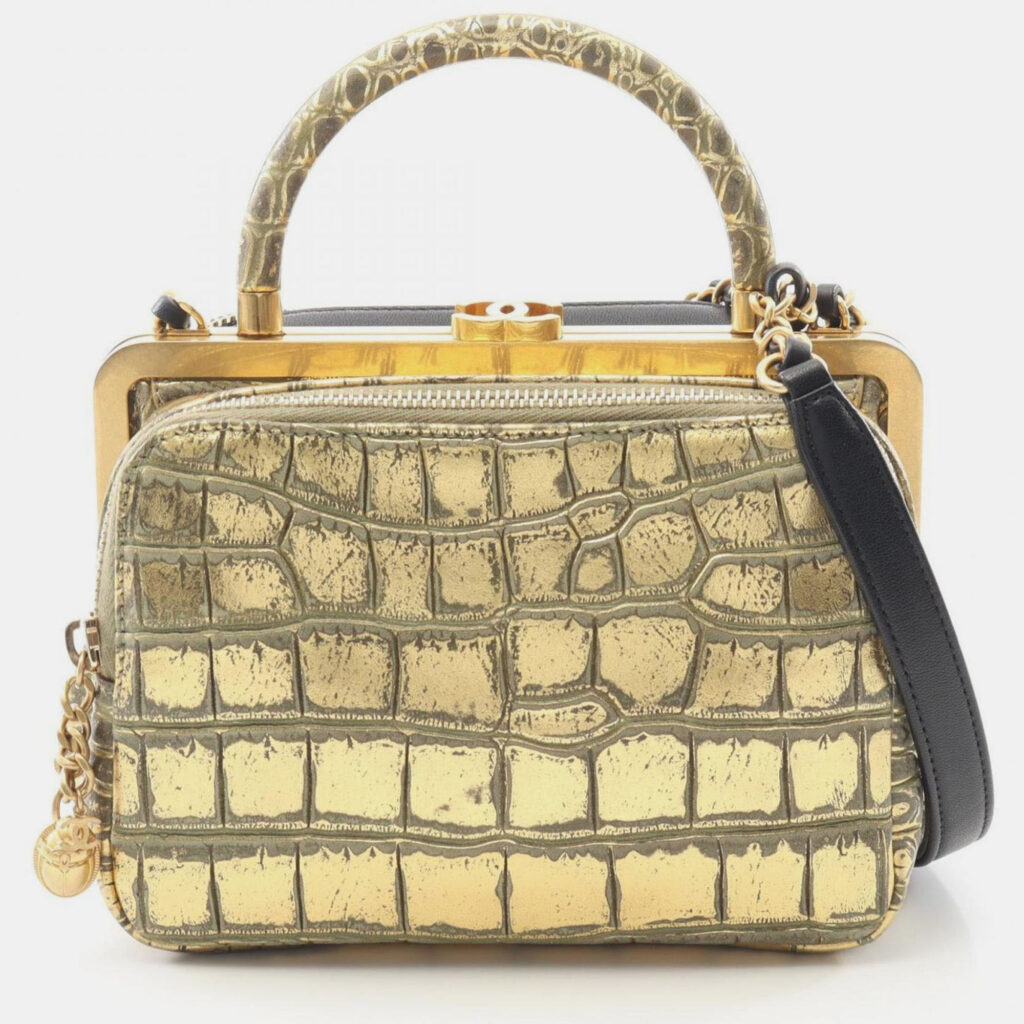 Chanel Coco Mark Shoulder Bag Leather Gold And Black Chanel Coco Mark Shoulder Bag Leather Gold And Black