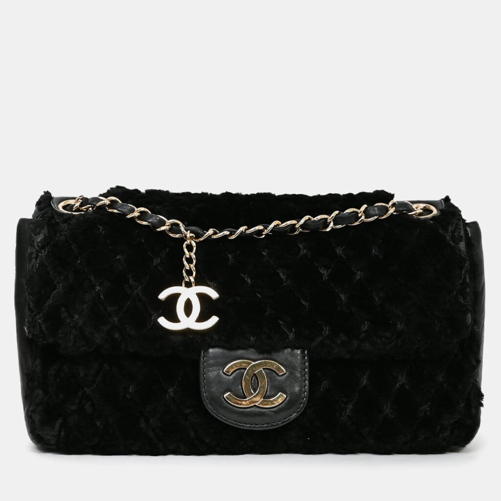 Chanel 2008/09 Black Rabbit Fur/Calfskin Leather Flap Bag Chanel 2008/09 Black Rabbit Fur/Calfskin Leather Flap Bag