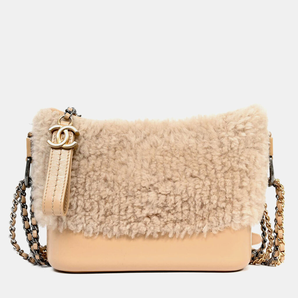 Chanel 2017-18 Beige Shearling/Leather Small Gabrielle Crossbody Chanel 2017-18 Beige Shearling/Leather Small Gabrielle Crossbody