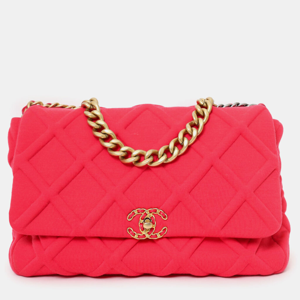 Pre-Loved Chanel Pink Jersey Maxi 19 Flap Pre-Loved Chanel Pink Jersey Maxi 19 Flap