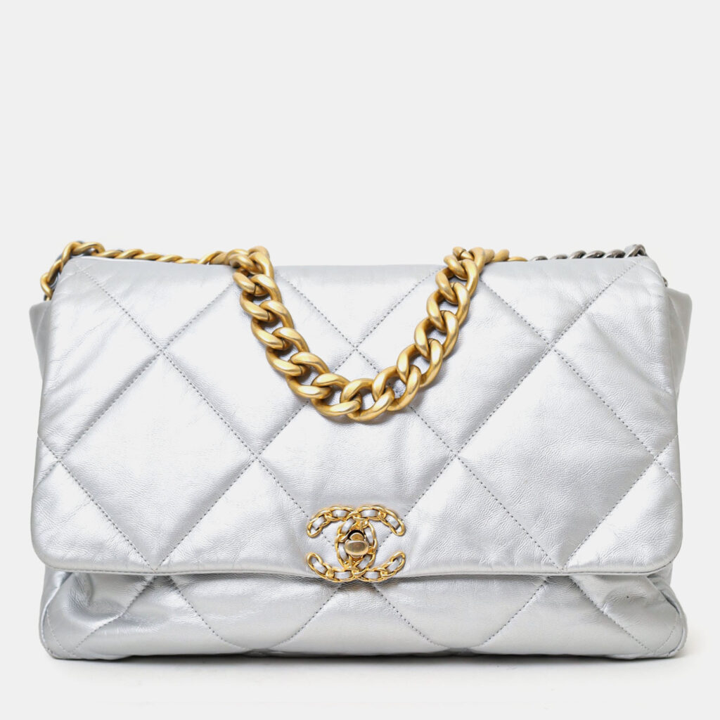 Chanel Silver Leather Maxi 19 Flap Chanel Silver Leather Maxi 19 Flap