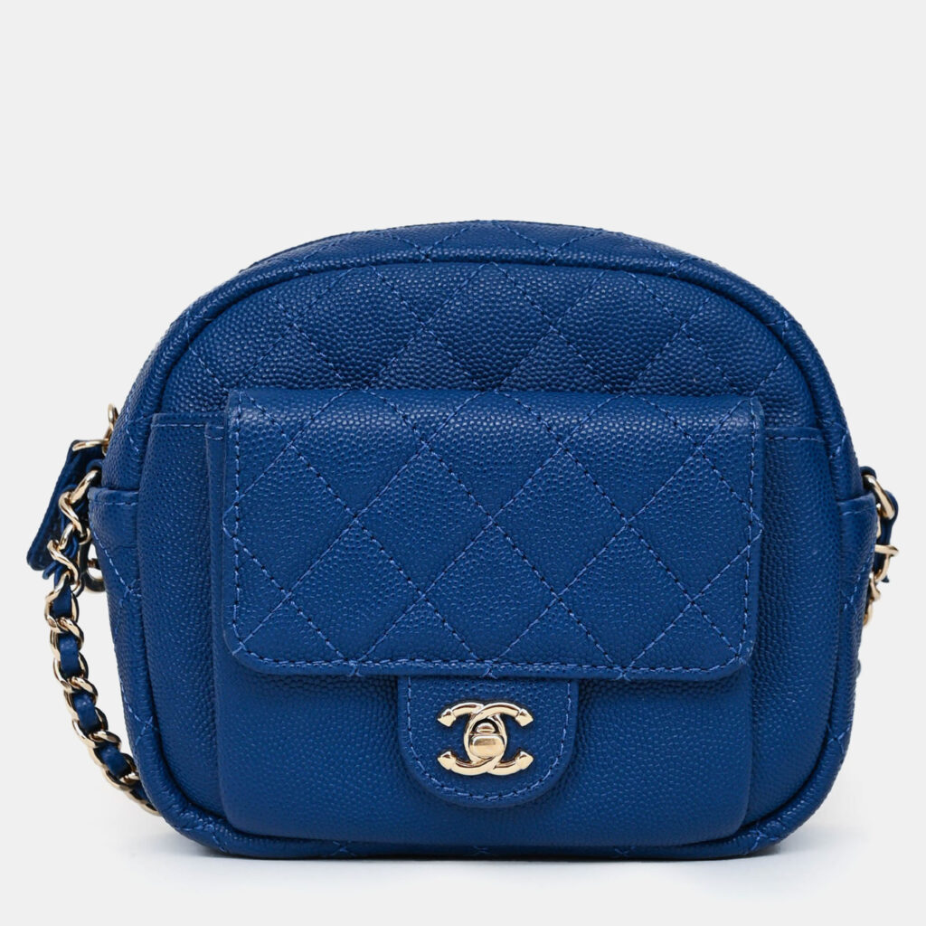 luxury-women-chanel-used-handbags-p1247908-001-1.jpg Chanel 2019 Dark Blue Caviar Camera Bag GHW