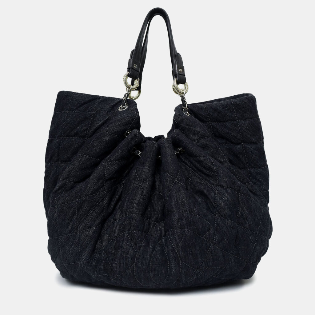 luxury-women-chanel-used-handbags-p1248102-004-1.jpg Chanel 2008-09 Navy Quilted Denim XL Coco Cabas Spirit Bag