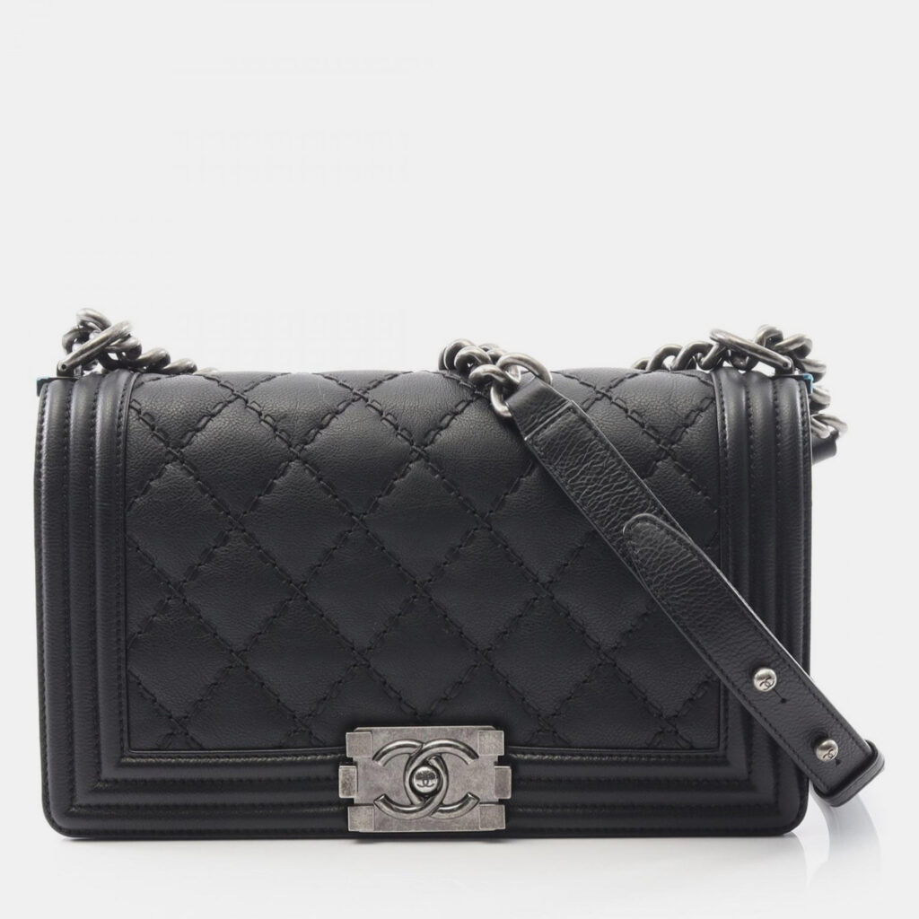 Chanel Boy Black Leather Shoulder Bag Chanel Boy Black Leather Shoulder Bag