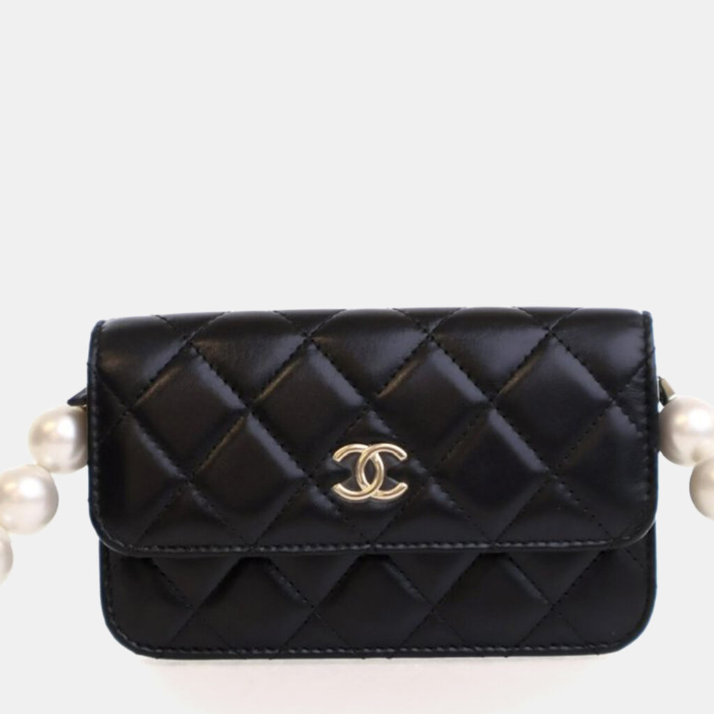 Chanel Mini Black Lambskin Maxi Pearls Clutch On Chain Chanel Mini Black Lambskin Maxi Pearls Clutch On Chain
