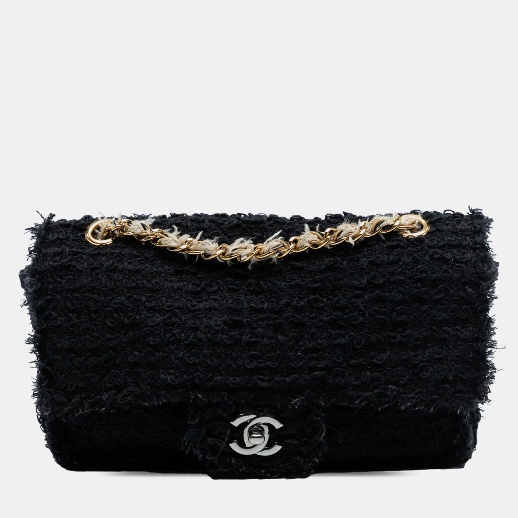 Chanel Black Medium Classic Tweed Single Flap Chanel Black Medium Classic Tweed Single Flap