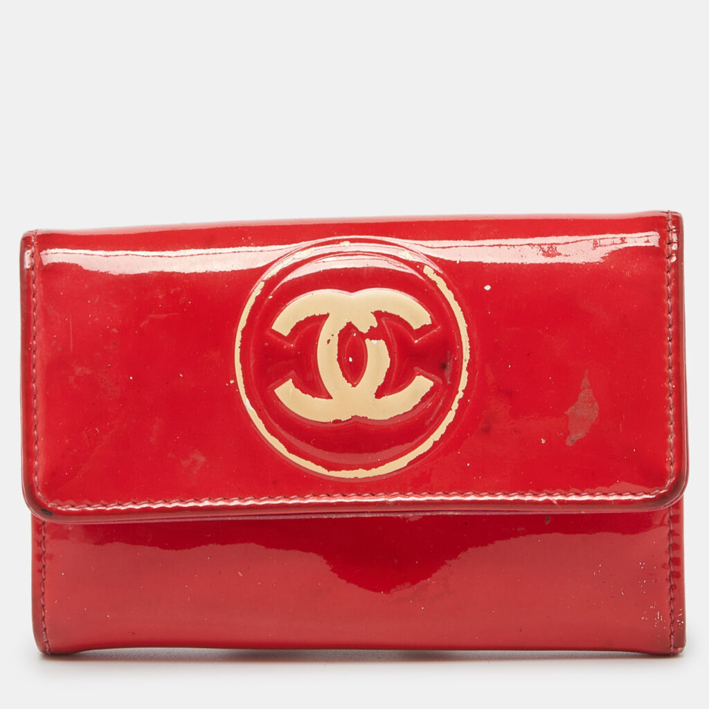 Chanel Red Patent Leather CC Compact Wallet Chanel Red Patent Leather CC Compact Wallet