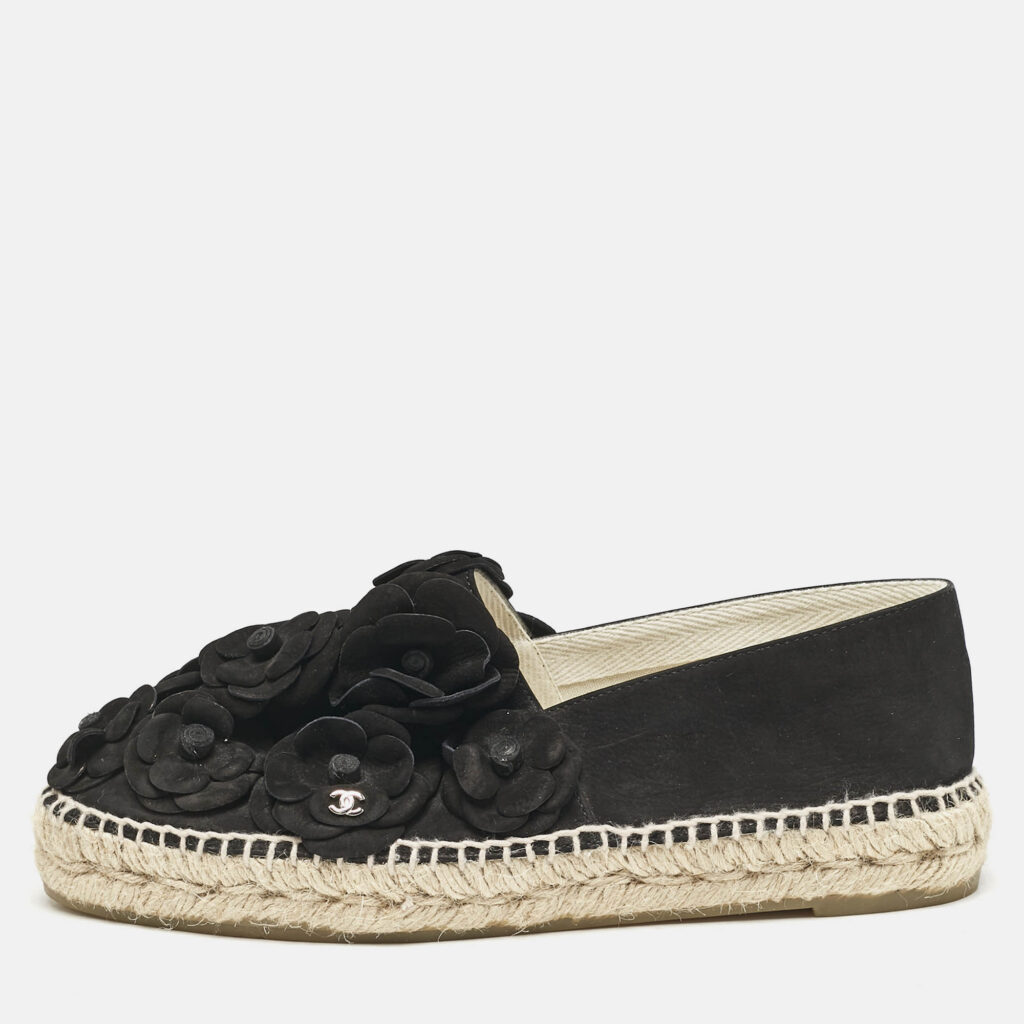 luxury-women-chanel-used-shoes-p1145640-010-1.jpg Chanel Black Nubuck Leather CC Camelia Applique Espadrille Flats Size 39