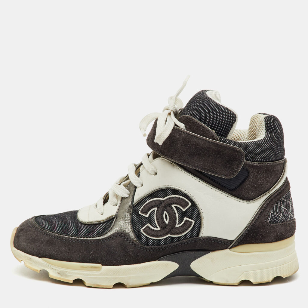Chanel Dark Grey/White Canvas, Suede and Leather CC Logo Lace Up Sneakers Size 35 Chanel Dark Grey/White Canvas, Suede and Leather CC Logo Lace Up Sneakers Size 35