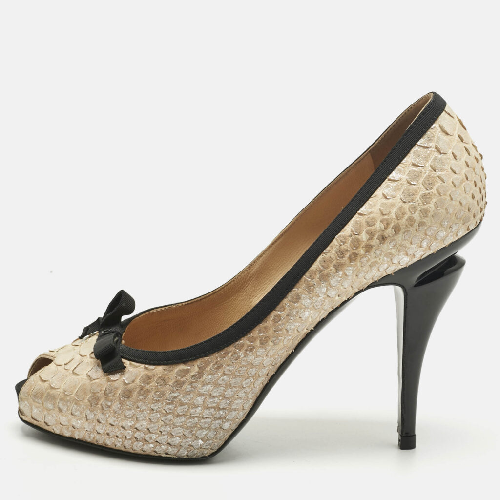 Chanel Metallic Black/Beige Python Leather Peep Toe Pumps Size 40 Chanel Metallic Black/Beige Python Leather Peep Toe Pumps Size 40