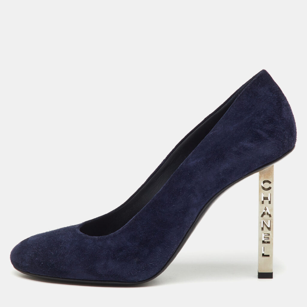 Chanel Navy Blue Suede Round Toe Logo Metal Heel Pumps Size 39
