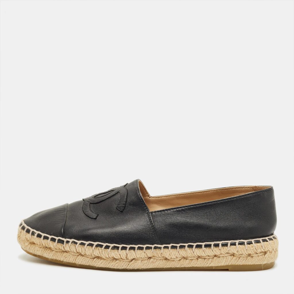 Chanel Black Leather CC Cap Toe Espadrille Flats Size 37 Chanel Black Leather CC Cap Toe Espadrille Flats Size 37
