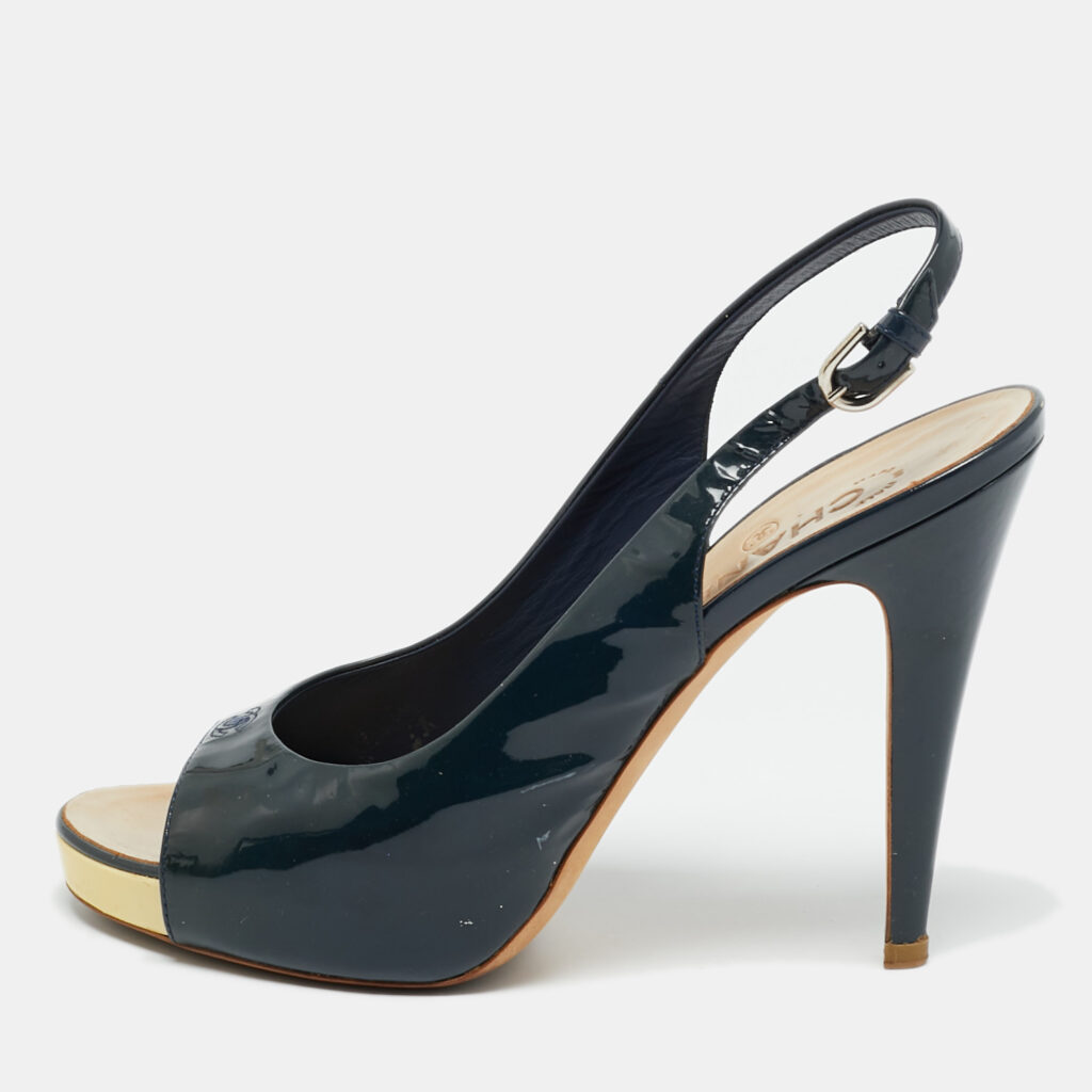 Chanel Size 40.5 Navy Blue Patent Leather CC Open Toe Platform Slingback Sandals