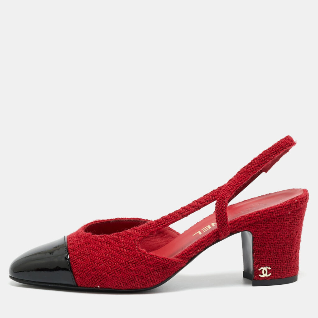 Chanel CC Size 37.5 Red/Black Tweed and Patent Leather Slingback Pumps Chanel CC Size 37.5 Red/Black Tweed and Patent Leather Slingback Pumps
