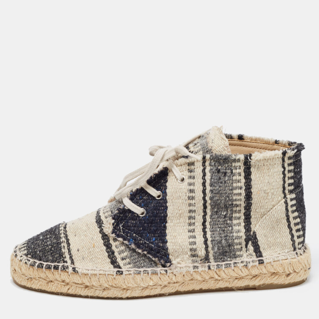 Chanel Black/white Knit Fabric Striped Lace-Up Espadrille Sneakers Size 39 Chanel Black/white Knit Fabric Striped Lace-Up Espadrille Sneakers Size 39