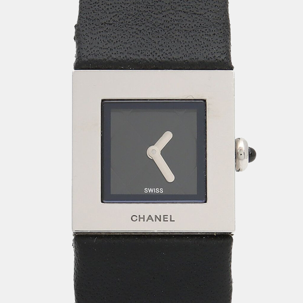 Chanel Matelasse Quartz Black Stainless Steel Women's Wristwatch 19 mm Chanel Matelasse Quartz Black Stainless Steel Women's Wristwatch 19 mm
