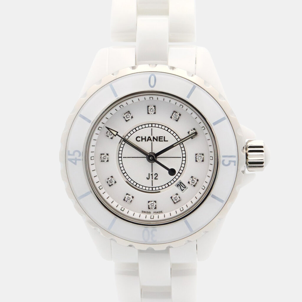 Chanel J12 H1628 Quartz White Ceramic Stainless Steel Women's Wristwatch 33 mm Chanel J12 H1628 Quartz White Ceramic Stainless Steel Women's Wristwatch 33 mm