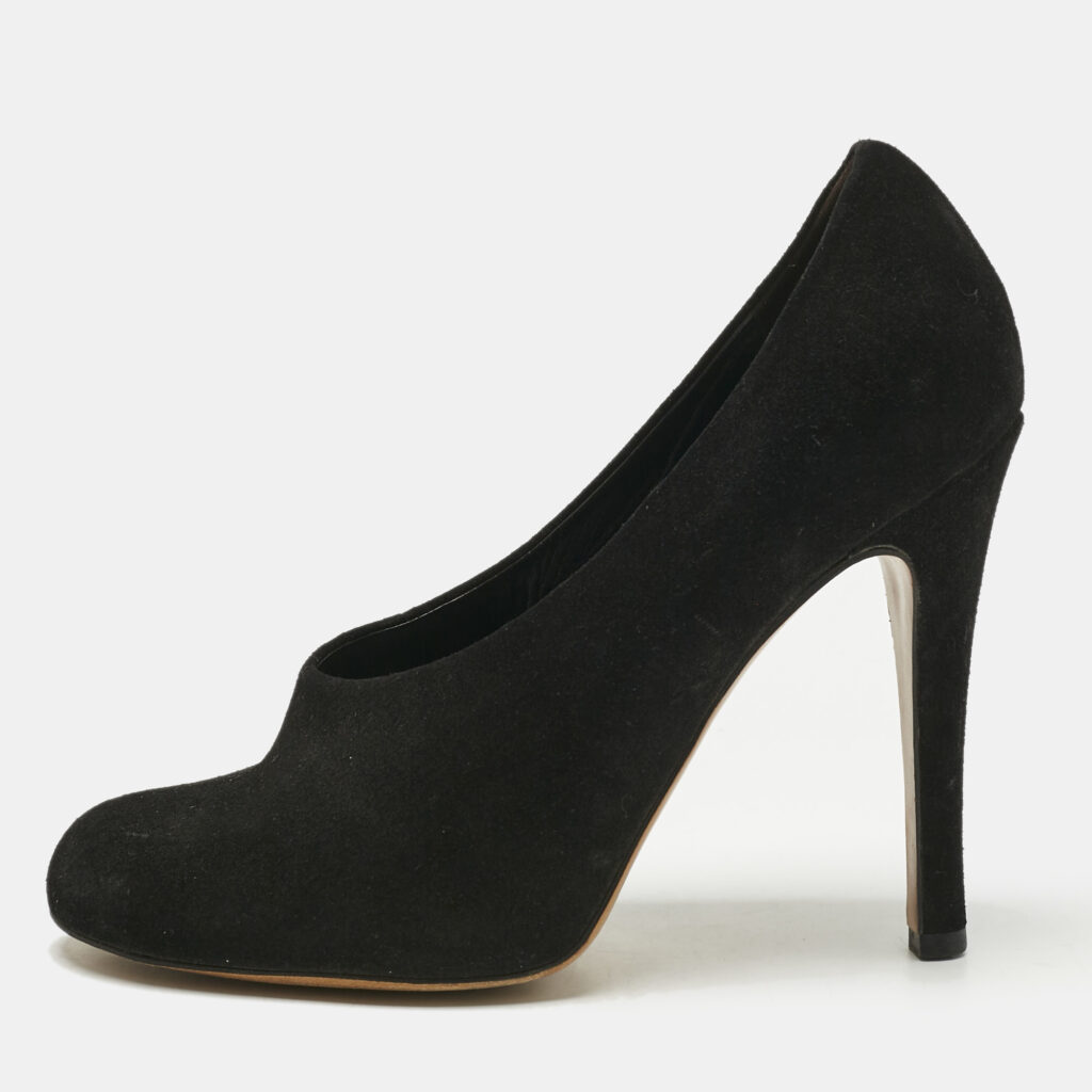 Chloe Black Suede Round Toe Pumps Size 41