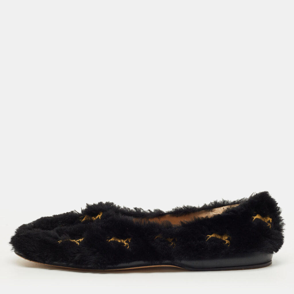 Chloe Black Fur Horse Embroidered Ballet Flats Size 37 Chloe Black Fur Horse Embroidered Ballet Flats Size 37