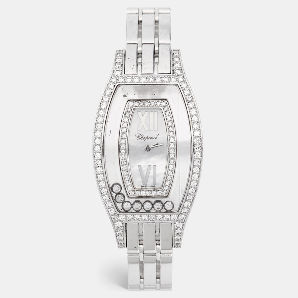 luxury-women-chopard-used-watches-p1213680-005-1.jpg Chopard Mother of Pearl Diamonds 18k White Gold Happy Diamonds 20/9029 Women's Wristwatch 28 mm
