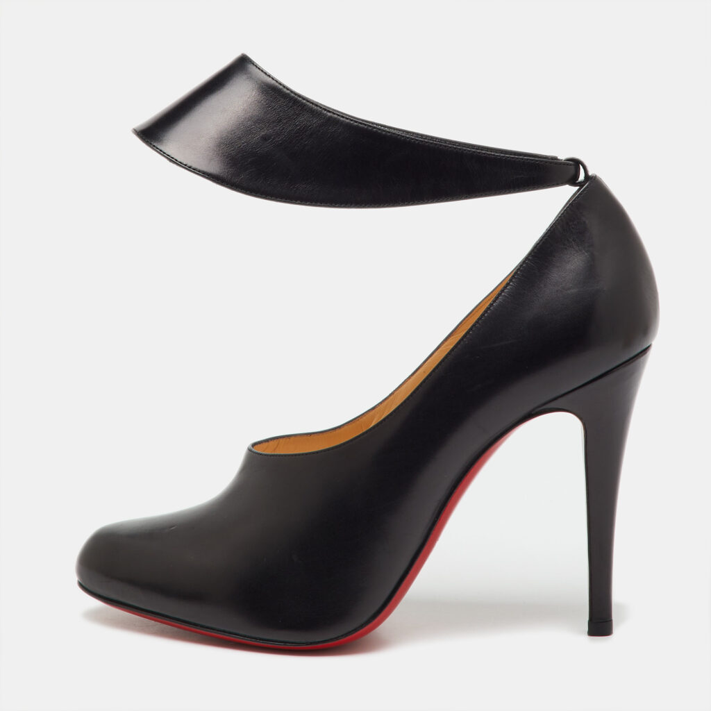 Christian Louboutin Black Leather Miss Zorra Pumps Size 40 Christian Louboutin Black Leather Miss Zorra Pumps Size 40
