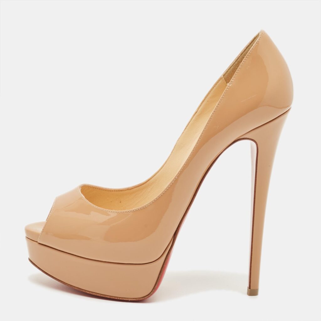 luxury-women-christian-louboutin-new-shoes-p1251150-001-1.jpg Christian Louboutin Lady Peep Size 38 Beige Patent Leather Peep Toe Pumps