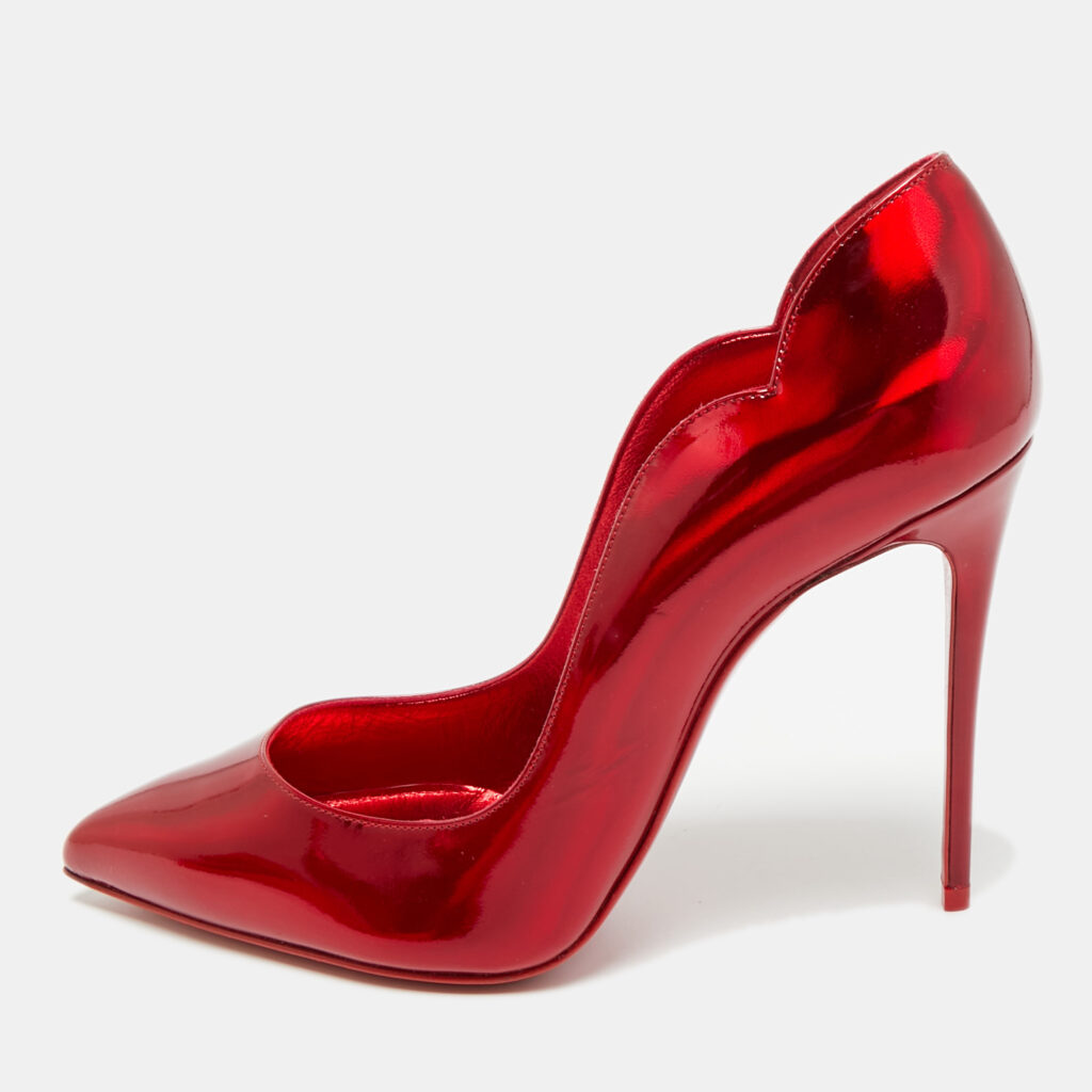 Christian Louboutin Hot Chick Size 38.5 Red Patent Leather Pumps
