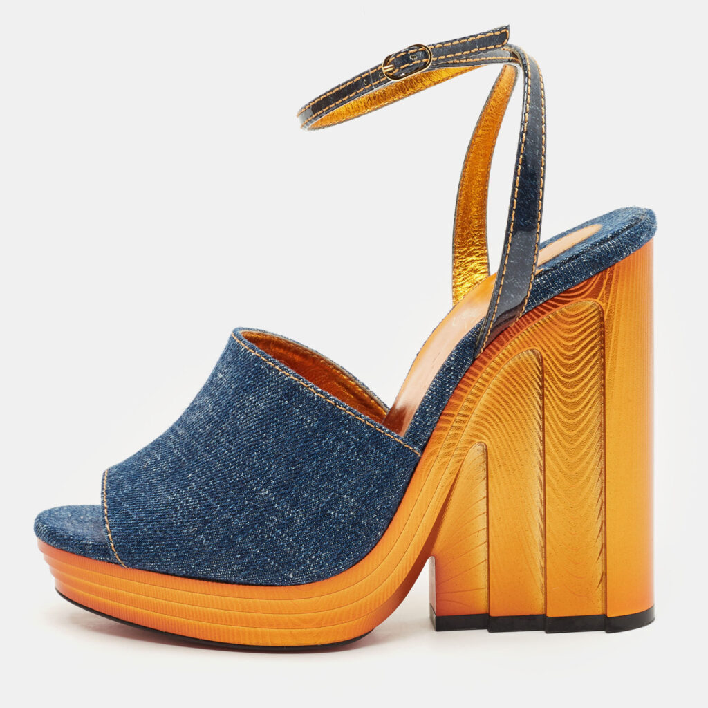 luxury-women-christian-louboutin-used-shoes-p1169290-009-1.jpg Christian Louboutin Blue Denim Mira Colunata Platform Sandals Size 40