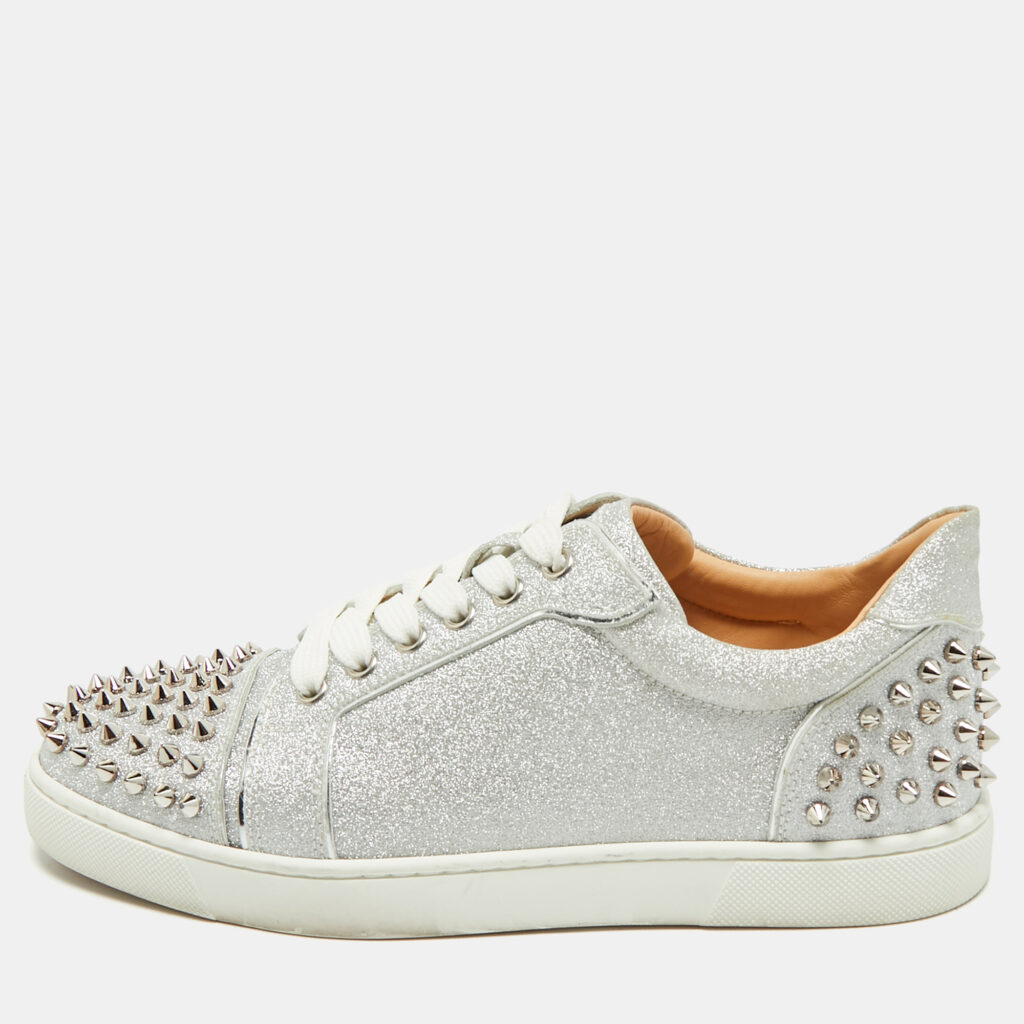 Christian Louboutin Silver Glitter and Leather Louis Junior Spikes Low Top Sneakers Size 39 Christian Louboutin Silver Glitter and Leather Louis Junior Spikes Low Top Sneakers Size 39